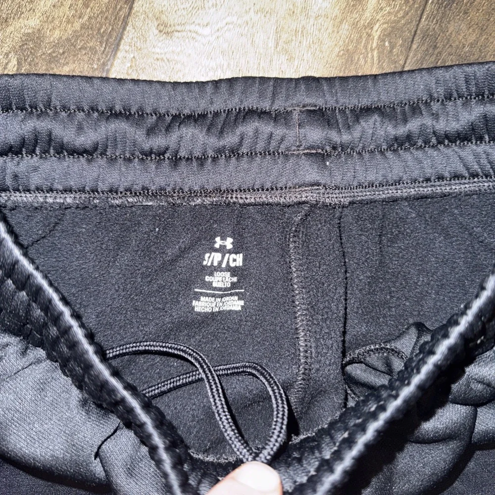 Under‎ Armour Loose Fit Black Sweatpants Fleece Lined Athleticwear Men's Small